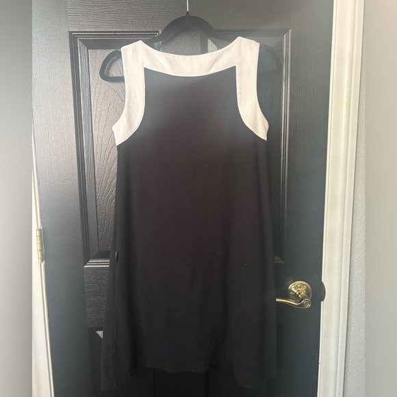 ‼️Price Drop‼️End of Summer Sale‼️ Calvin Klein Retro Inspired Black Dress 4 - Picture 6 of 6